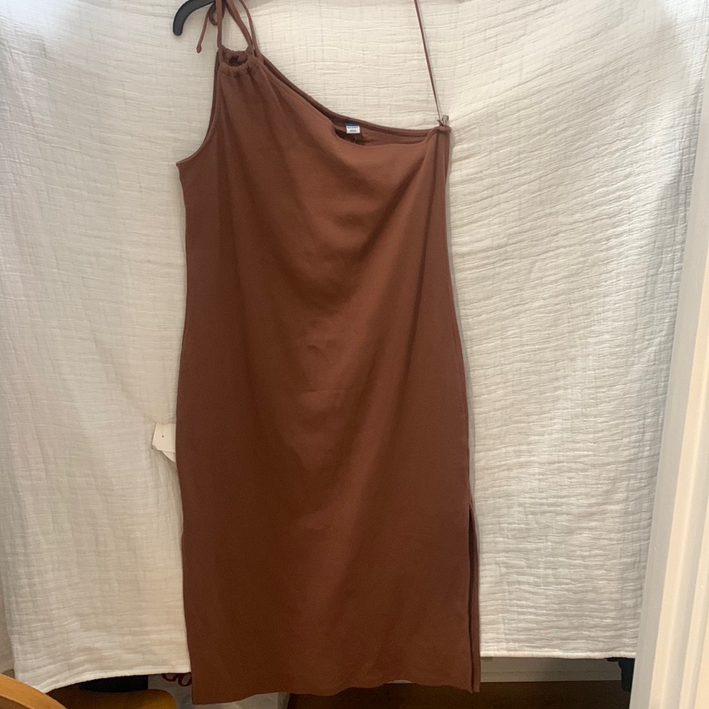 Old Navy One Shoulder Ribbed Midi Dress. Great Fall piece.NWT Size XL